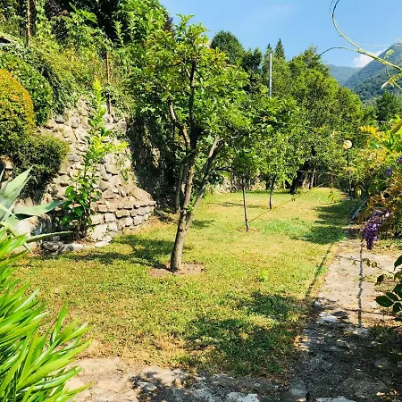 Eden Sul Lago Di Como